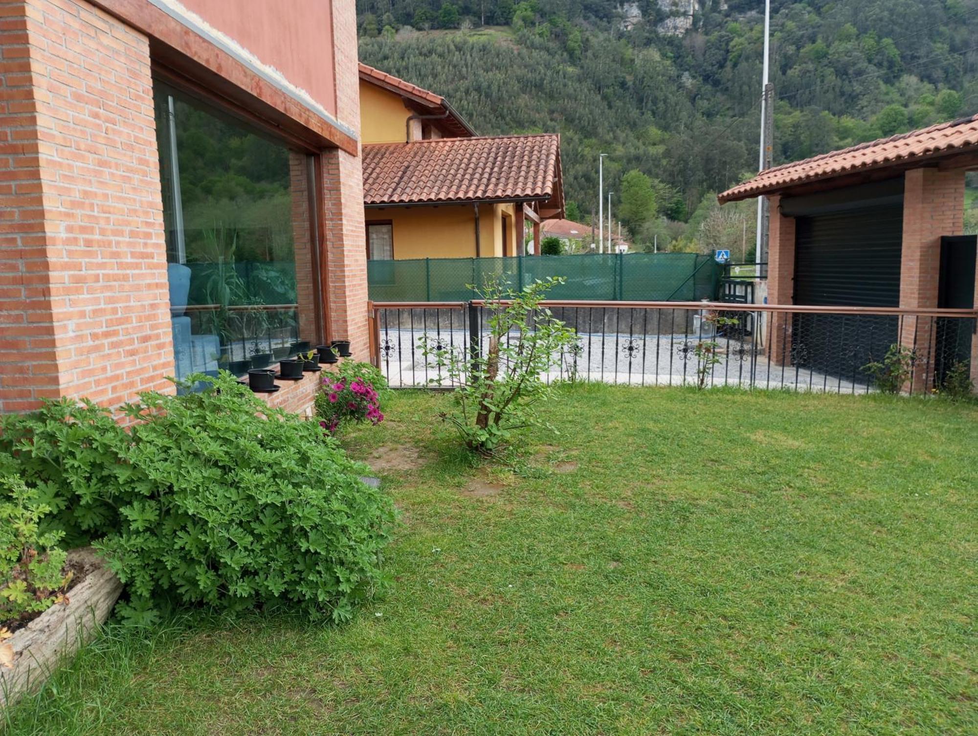 La Casa Malvarrosa Ampuero Eksteriør bilde