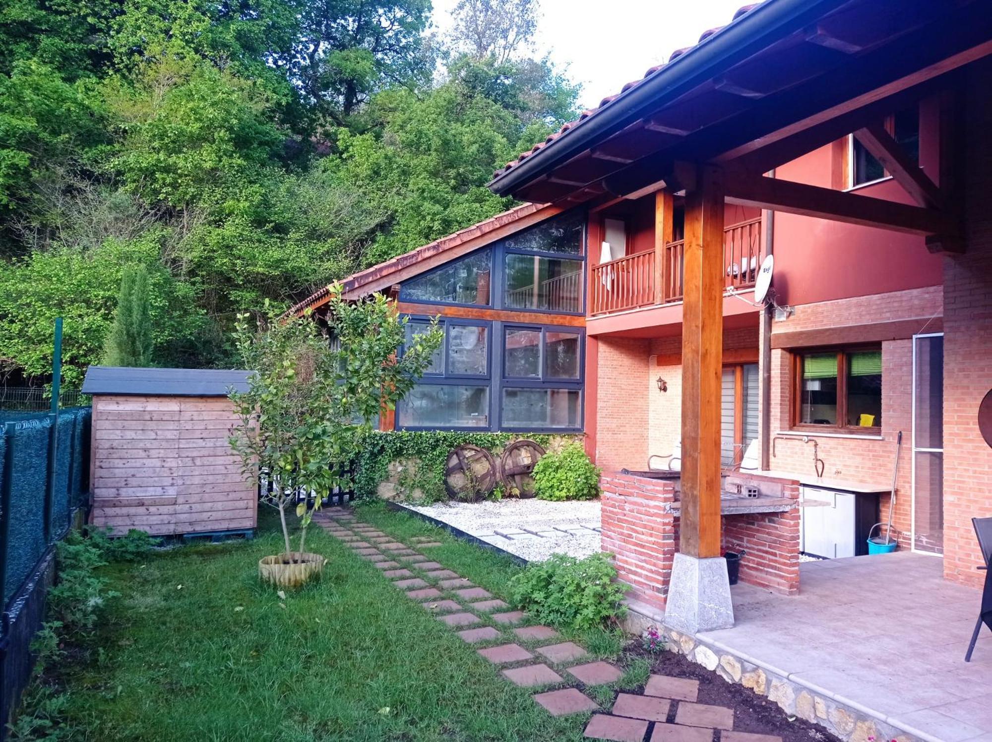 La Casa Malvarrosa Ampuero Eksteriør bilde